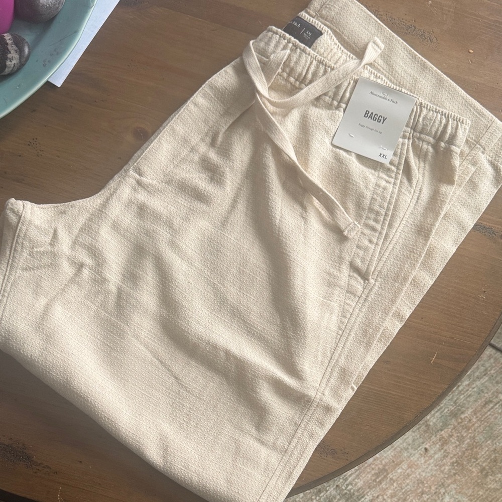 Abercrombie & Fitch Men's Beige Joggers
